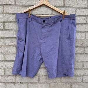 Travis Mathew switchback | hybrid performance golf shorts | Light Purple Sz 40